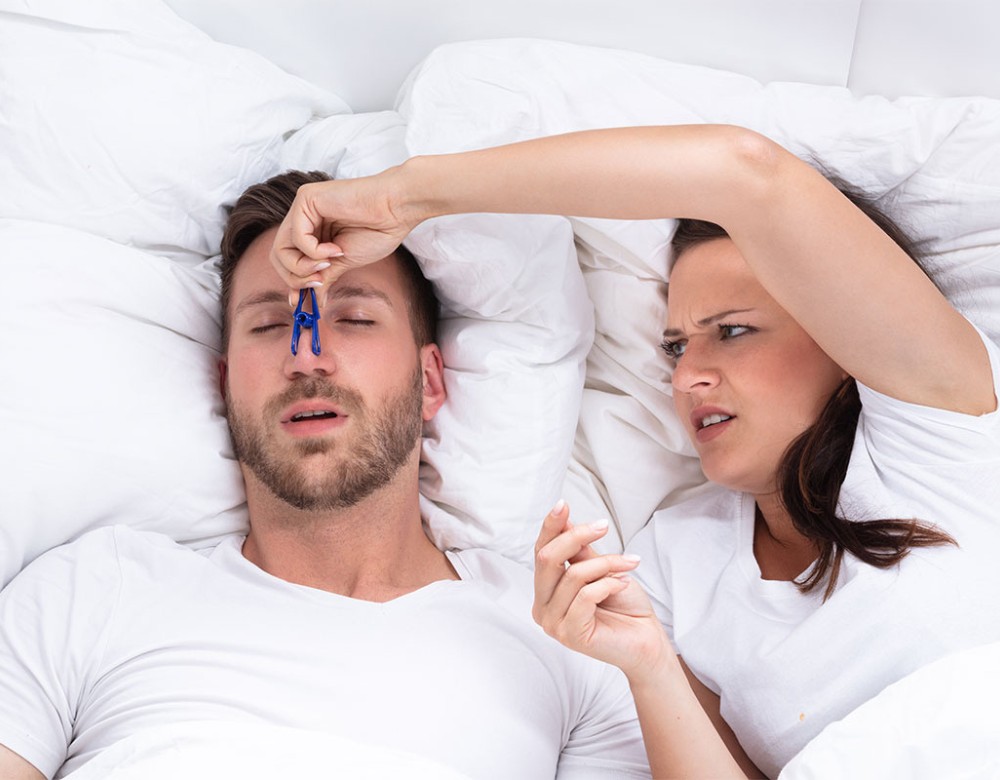 Pros and Cons of Anti-Snoring Devices (Source: Internet)
Pros and Cons of Anti-Snoring Devices